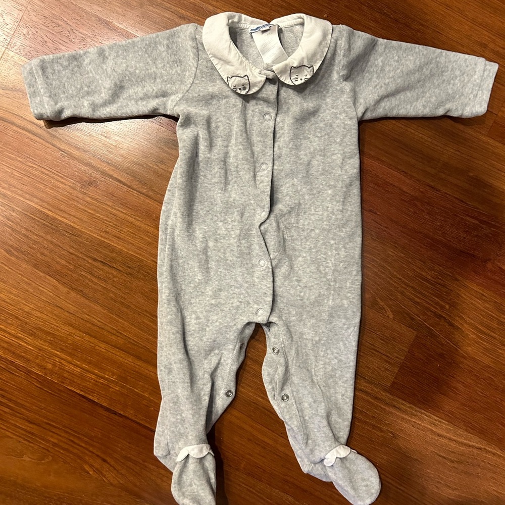 Jacadi 6 month Grey Velour Cat Onesie Pjs